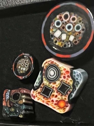 Preview pic of Kaj beck lot hat pins, Millie's, hat, iron on