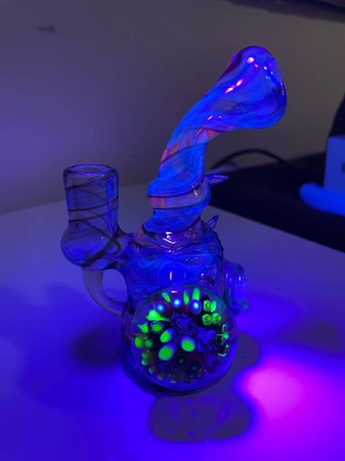Preview pic of Mako Glass Full UV Banger Hanger