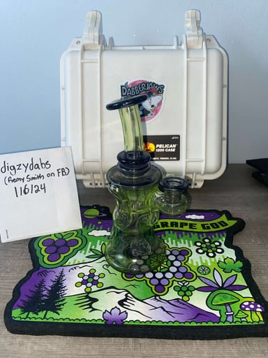 Preview pic of Crippy x Potion Dabberjaws