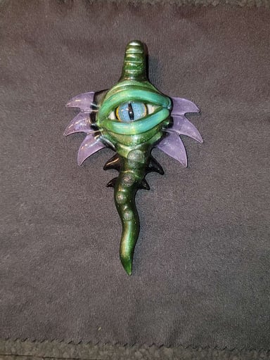 Preview pic of Mako Glass Pendant