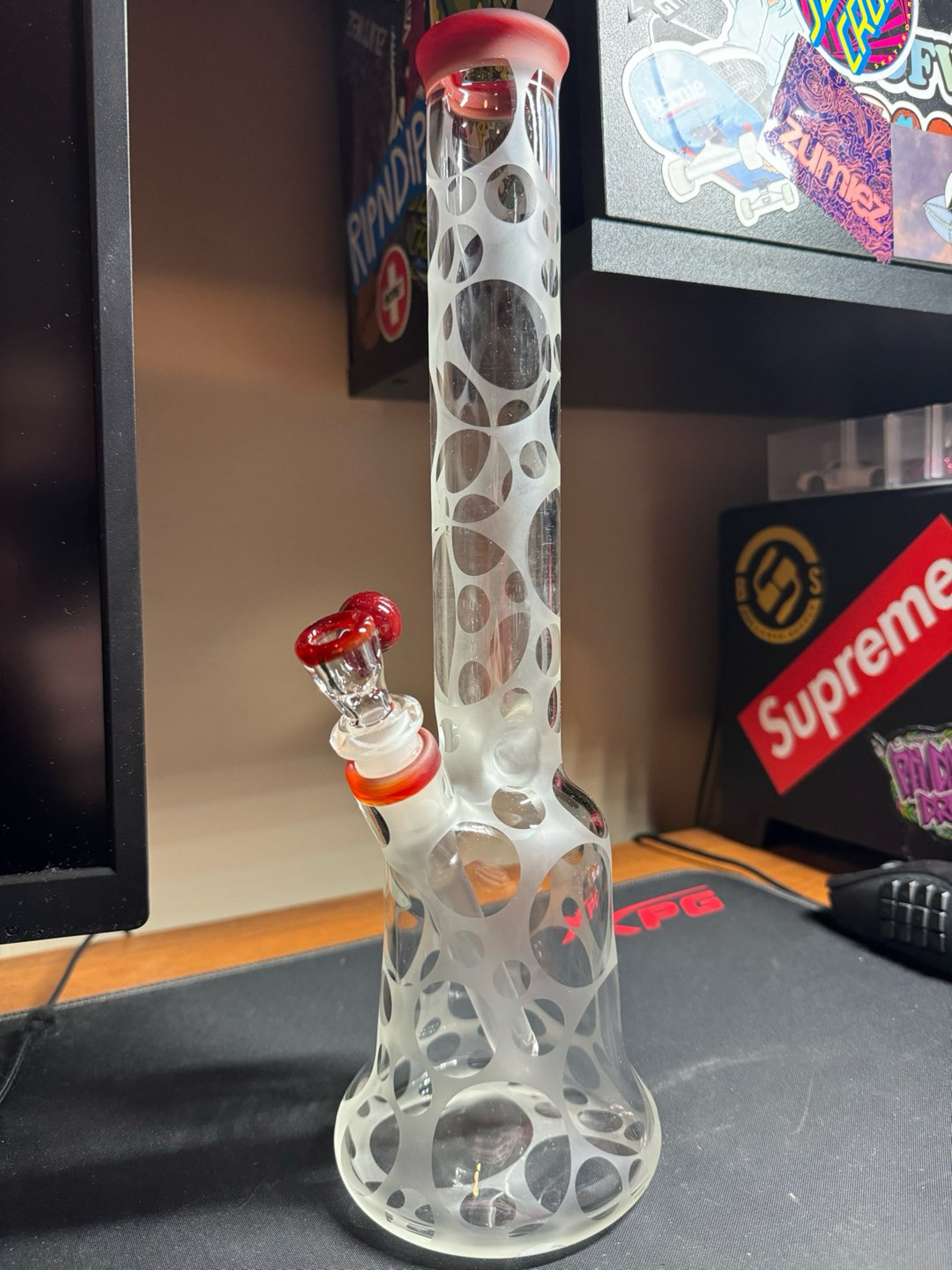 Preview pic of Oddball Sandblasted Tubed