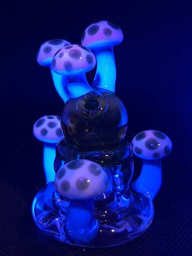 Preview pic of UV reactive mushroom ball cap set with stand