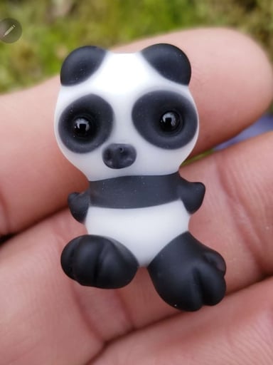 Preview pic of Panda mini Pendy 🐼