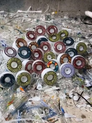 Preview pic of 1st Gen John Worthington 14mm Spitfire Flower Slides
