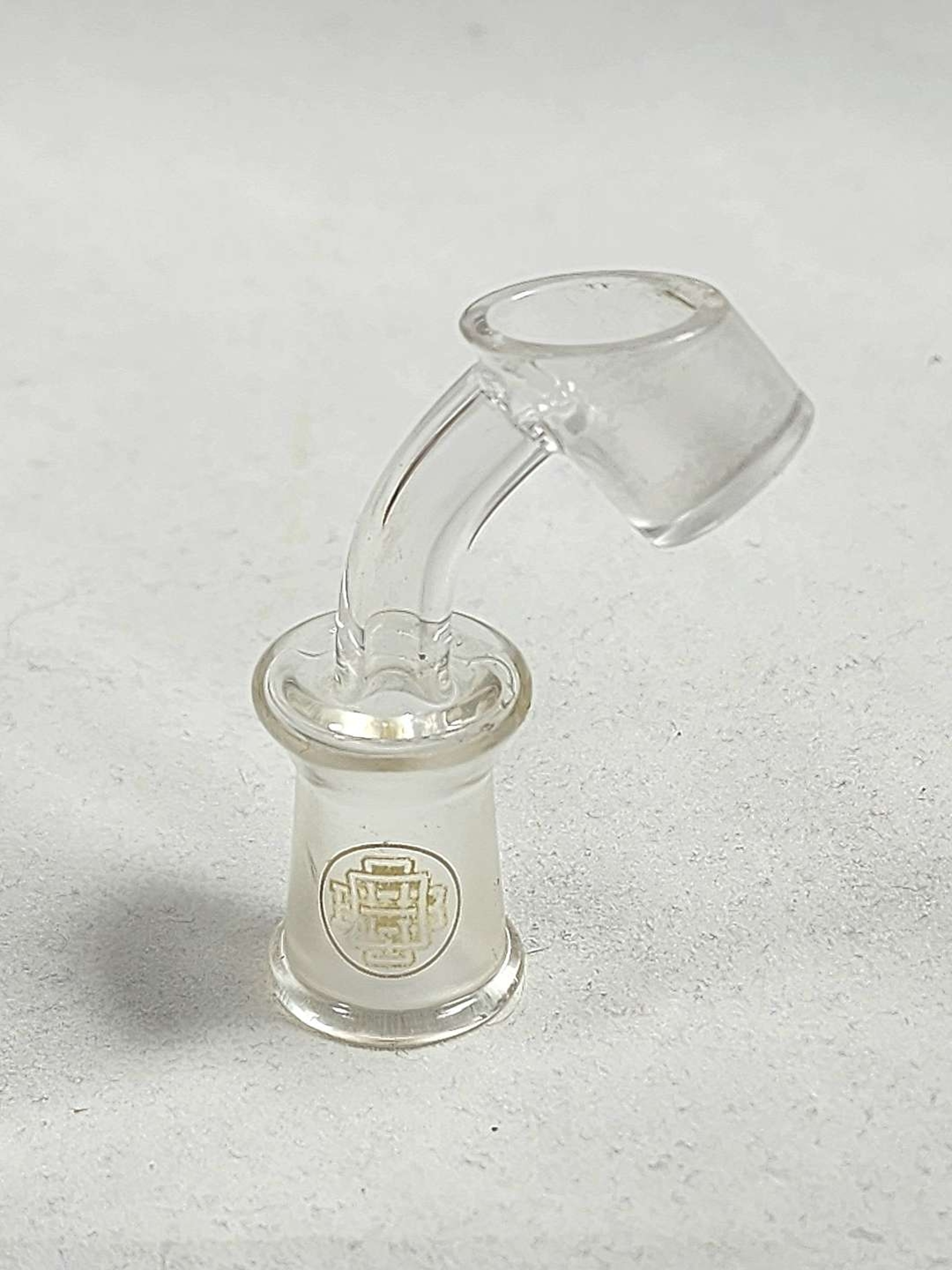 QUAVE Club Quartz Banger Standard Bucket 14mm 45⁰ Angle image 0