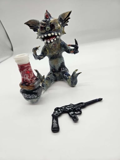 Preview pic of C_Kats_Glass Gremlin Rig Set