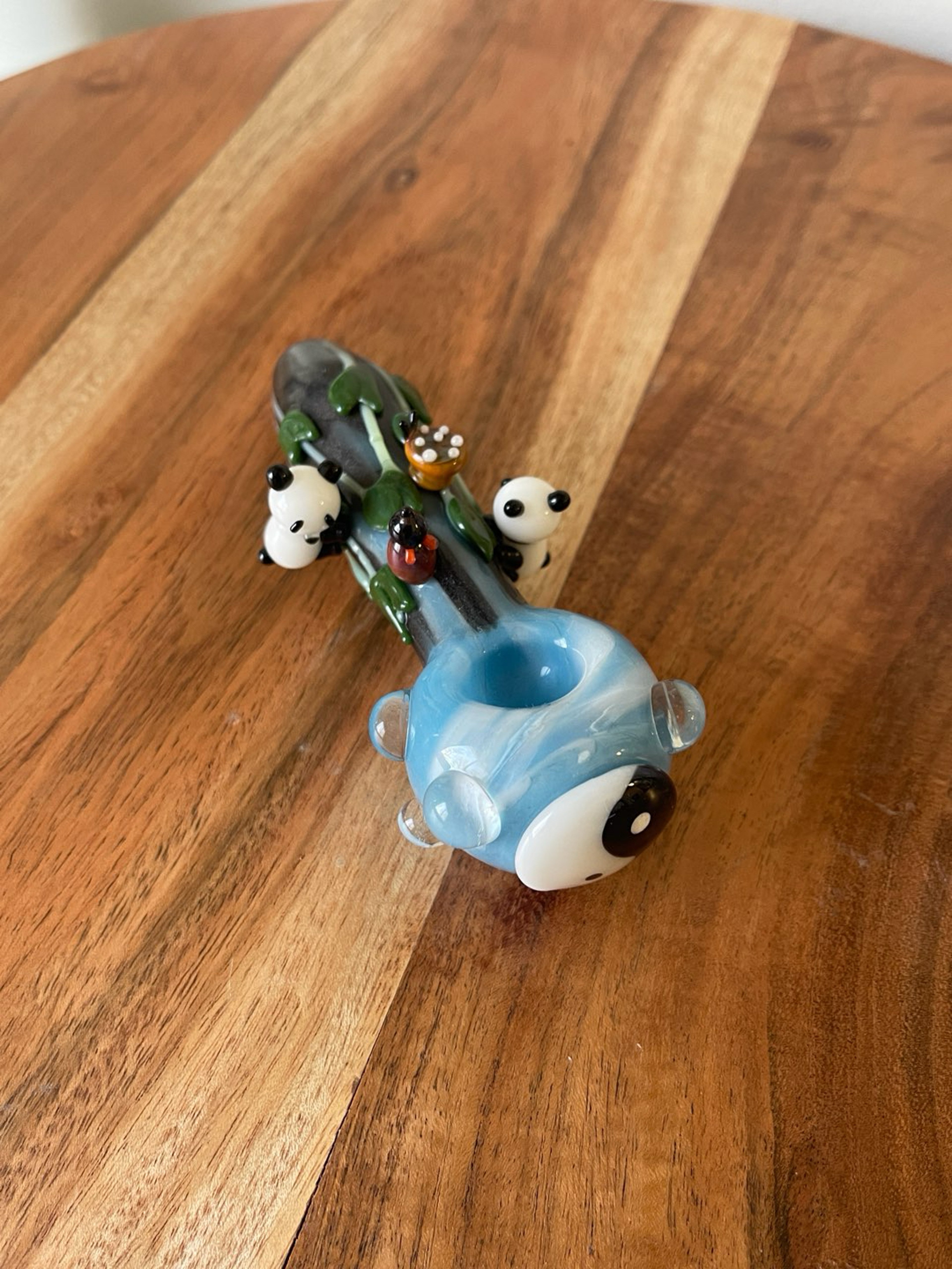 Preview pic of EmpireGlassworks Panda Pipe