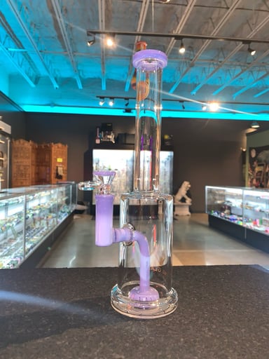 Preview pic of New King Glass Can Style Bong