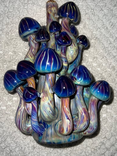 Preview pic of daniels glass art psychedelic fungi fortress