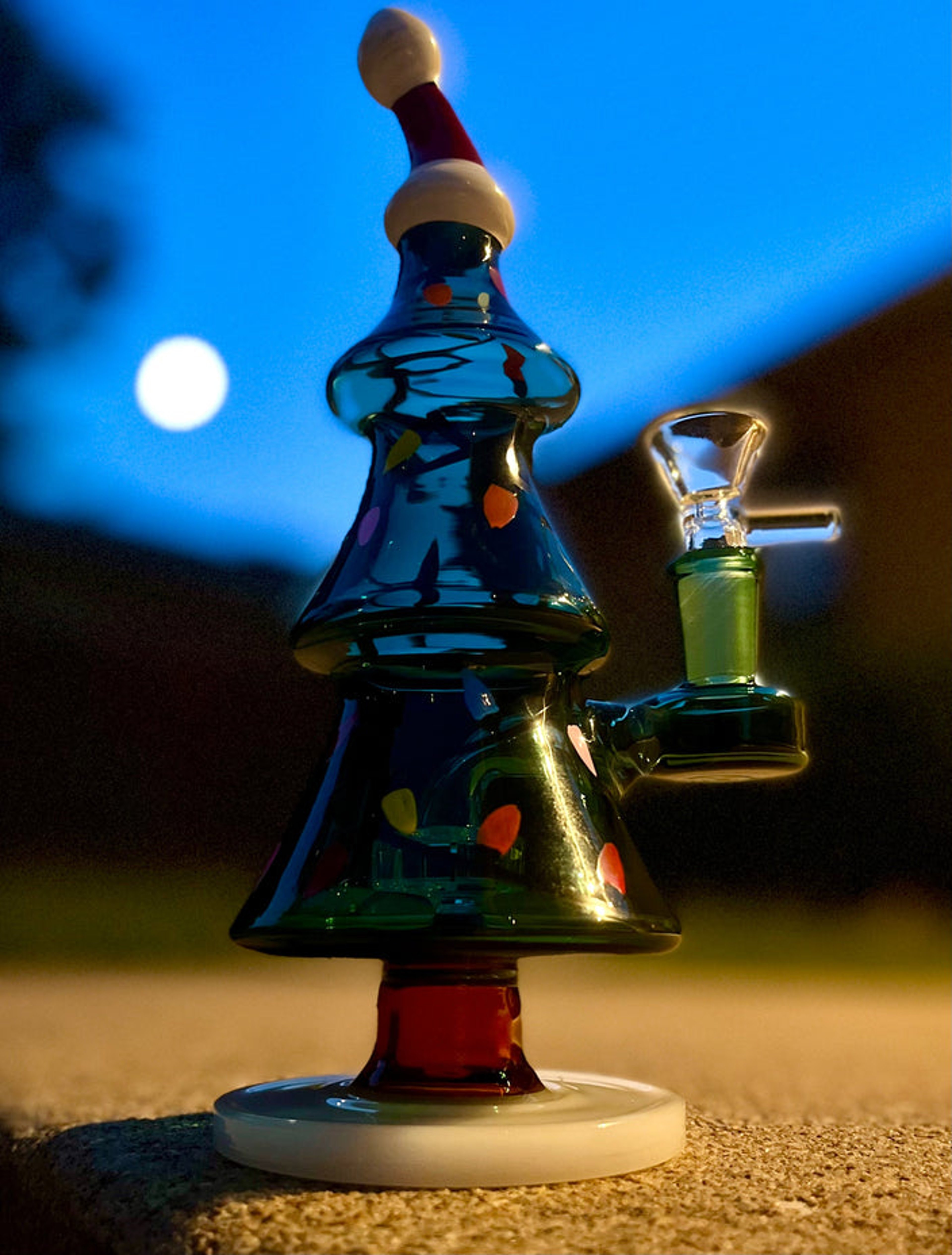 Preview pic of Christmas Tree Glass Bubbler Rig