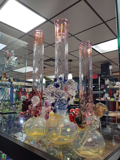 Preview pic of Grinder Glass Fume Scultped