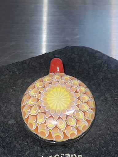 Preview pic of Olour Glass Pendant