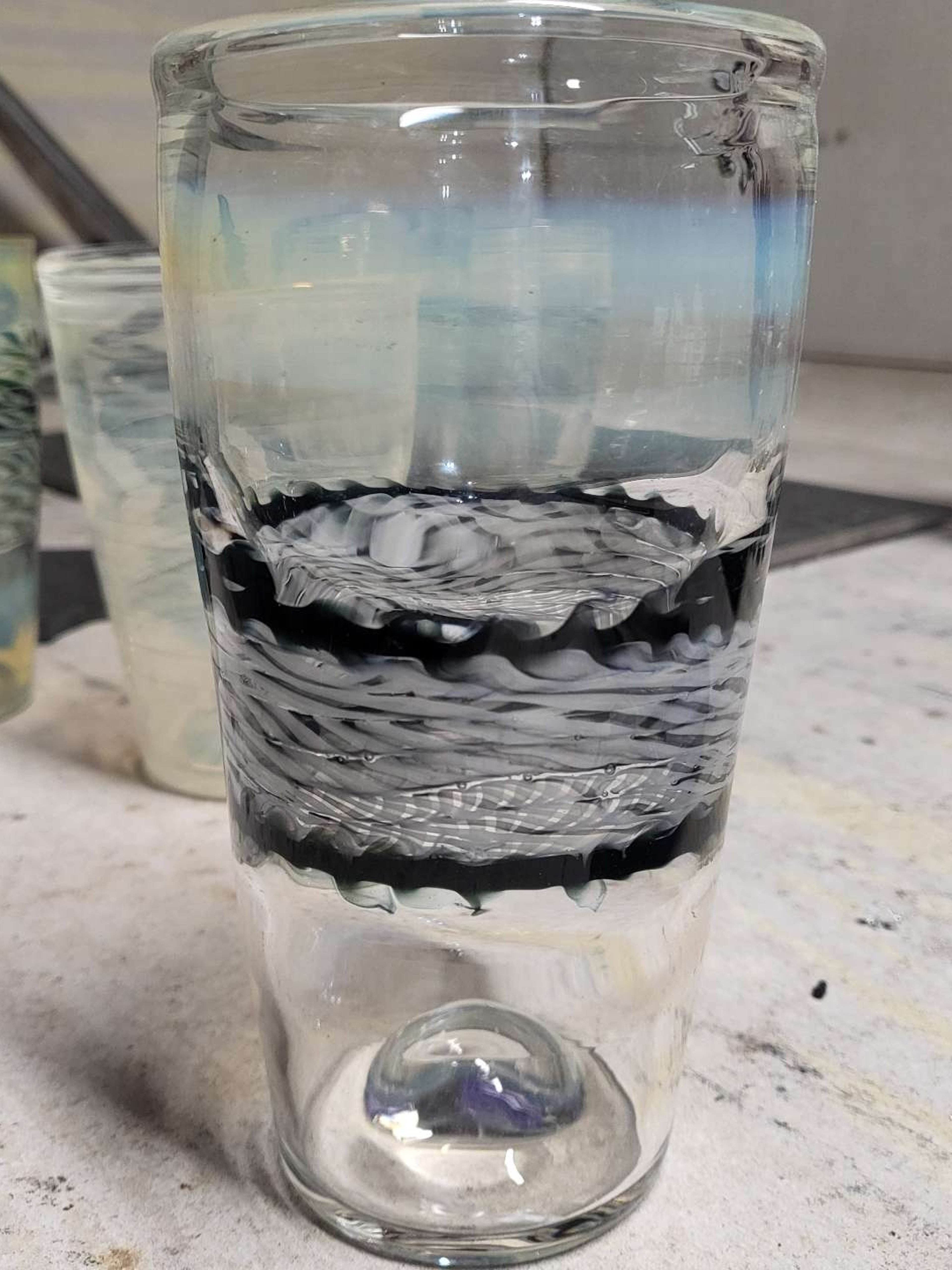 20 Oz glass image 0