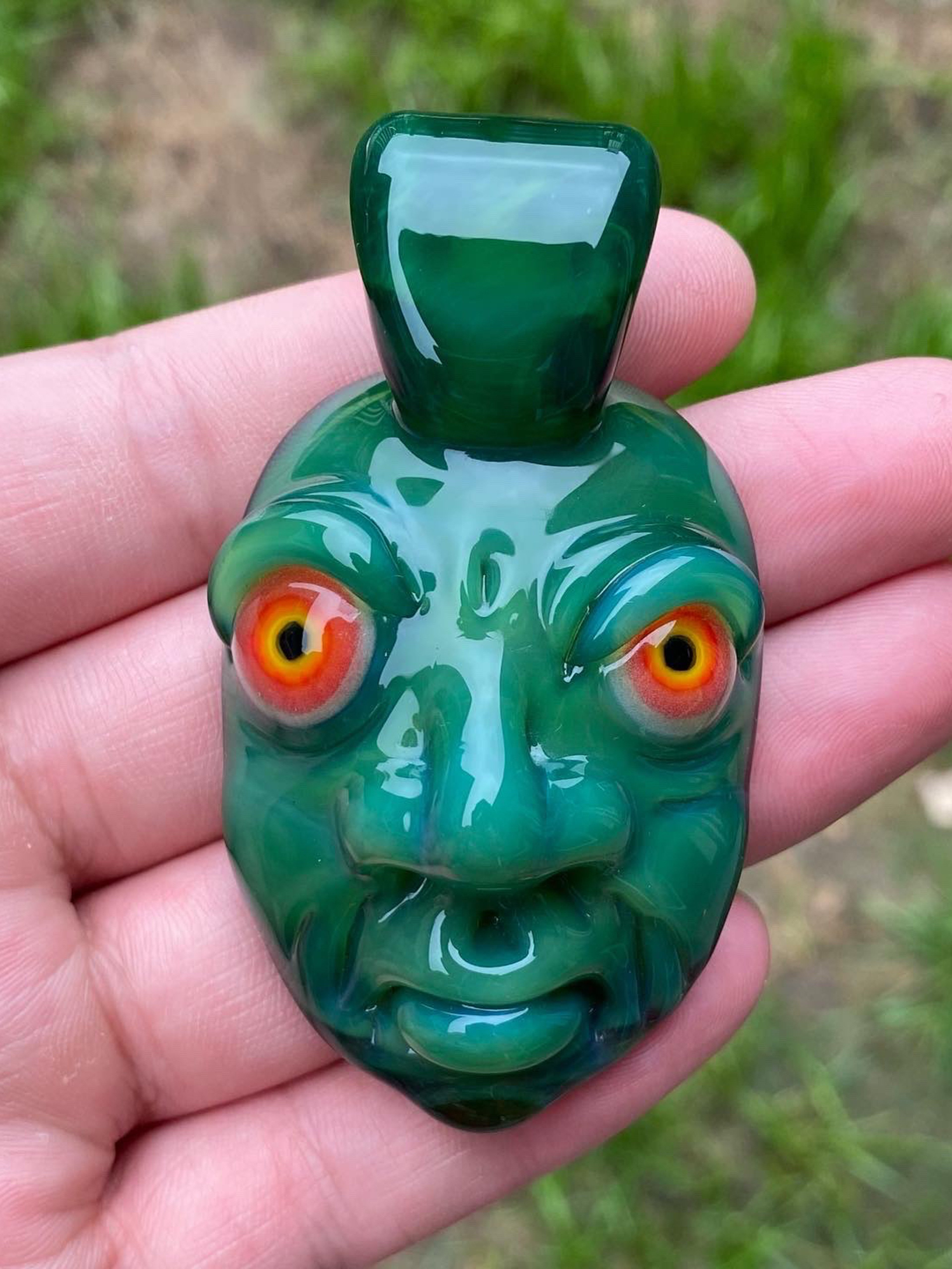 Preview pic of Voorhees sheild pendant
