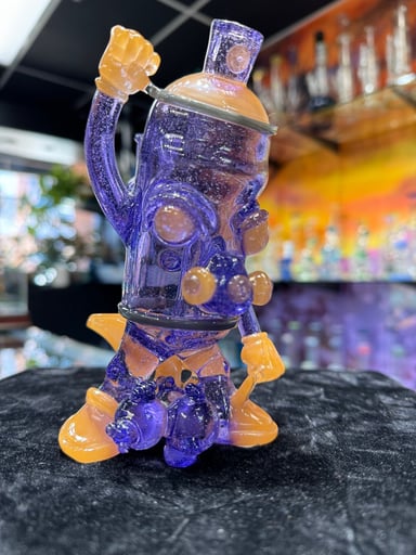 Preview pic of Spray Can Man by D-Rock Glass