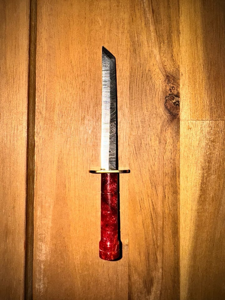 Damascus_hk_knives1 Red Damascus Sword Tool Image
