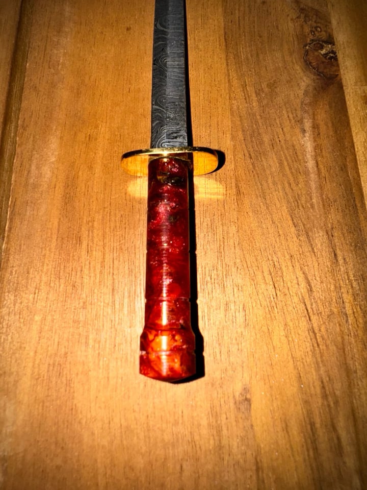 Damascus_hk_knives1 Red Damascus Sword Tool Image 2