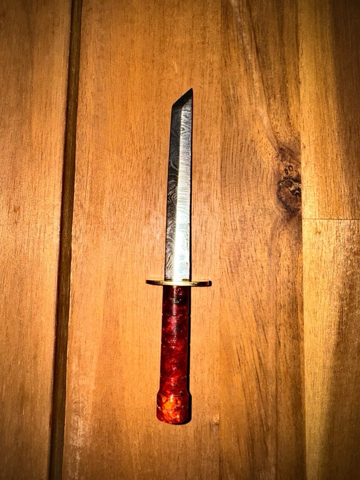 Damascus_hk_knives1 Red Damascus Sword Tool Image 1