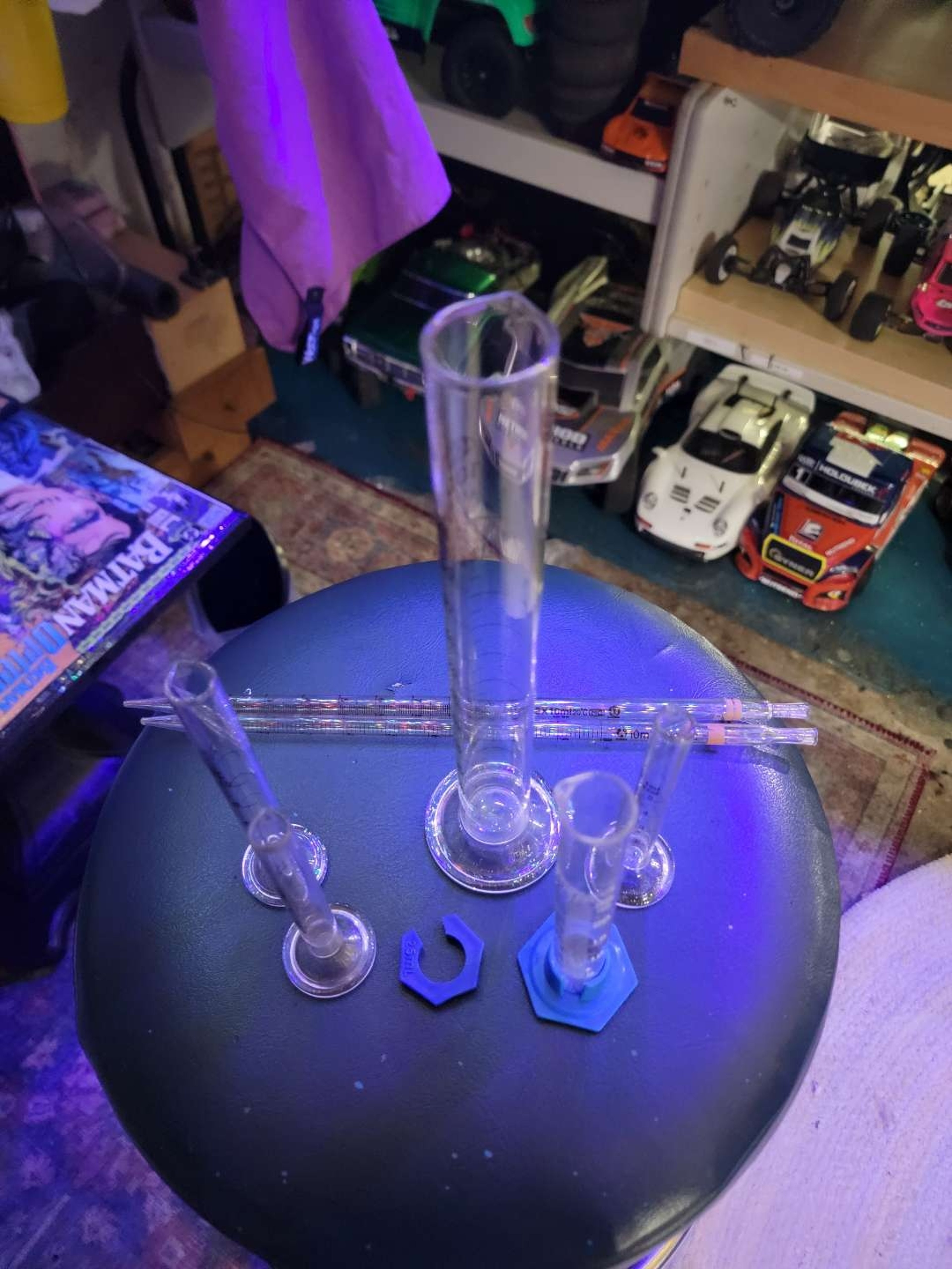 Preview pic of Lab Glass -.Lot