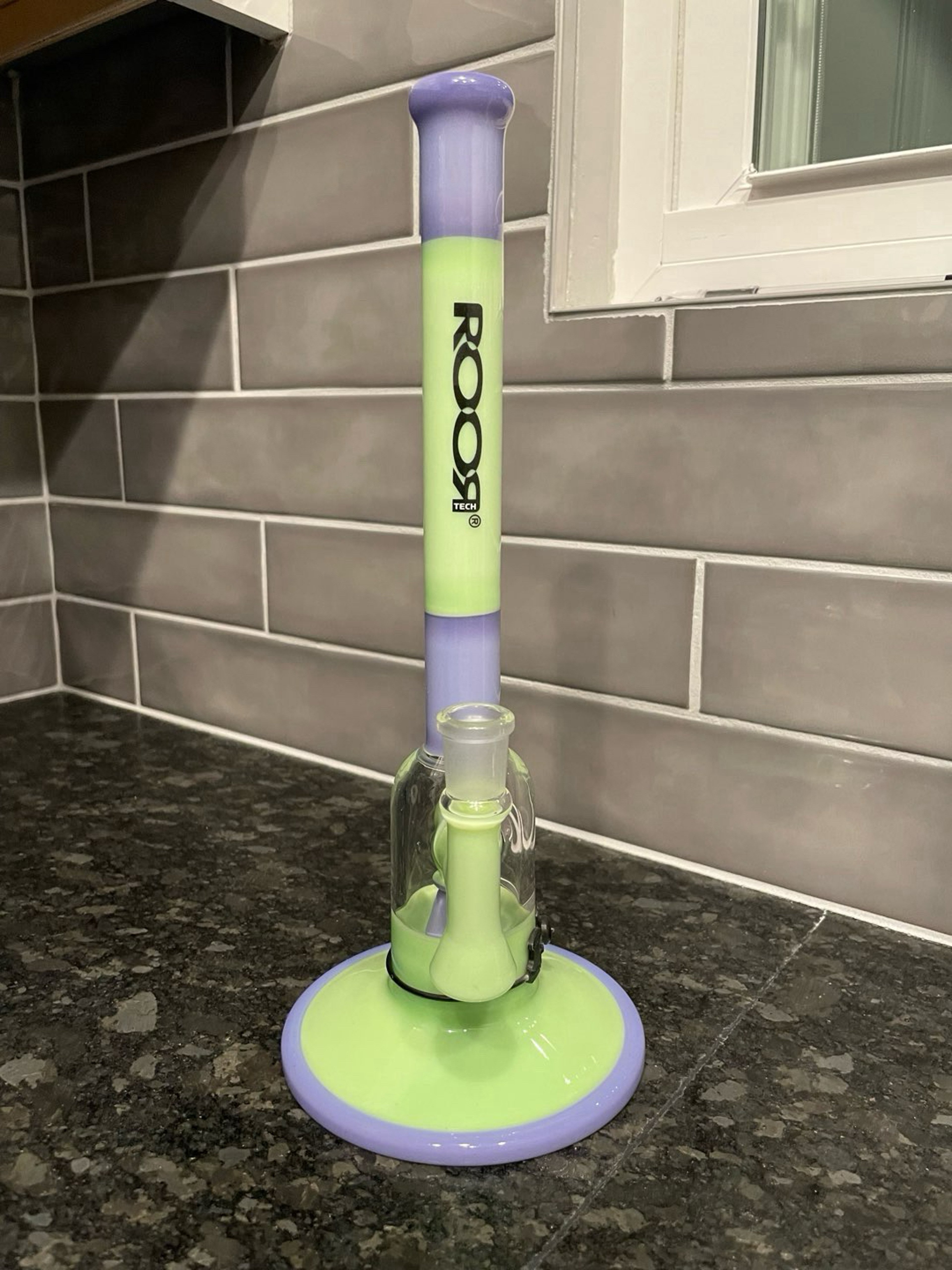 Preview pic of Roor Tech 14” Bubbler