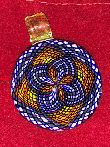 Preview pic of UV Nova Fillacello Pendant