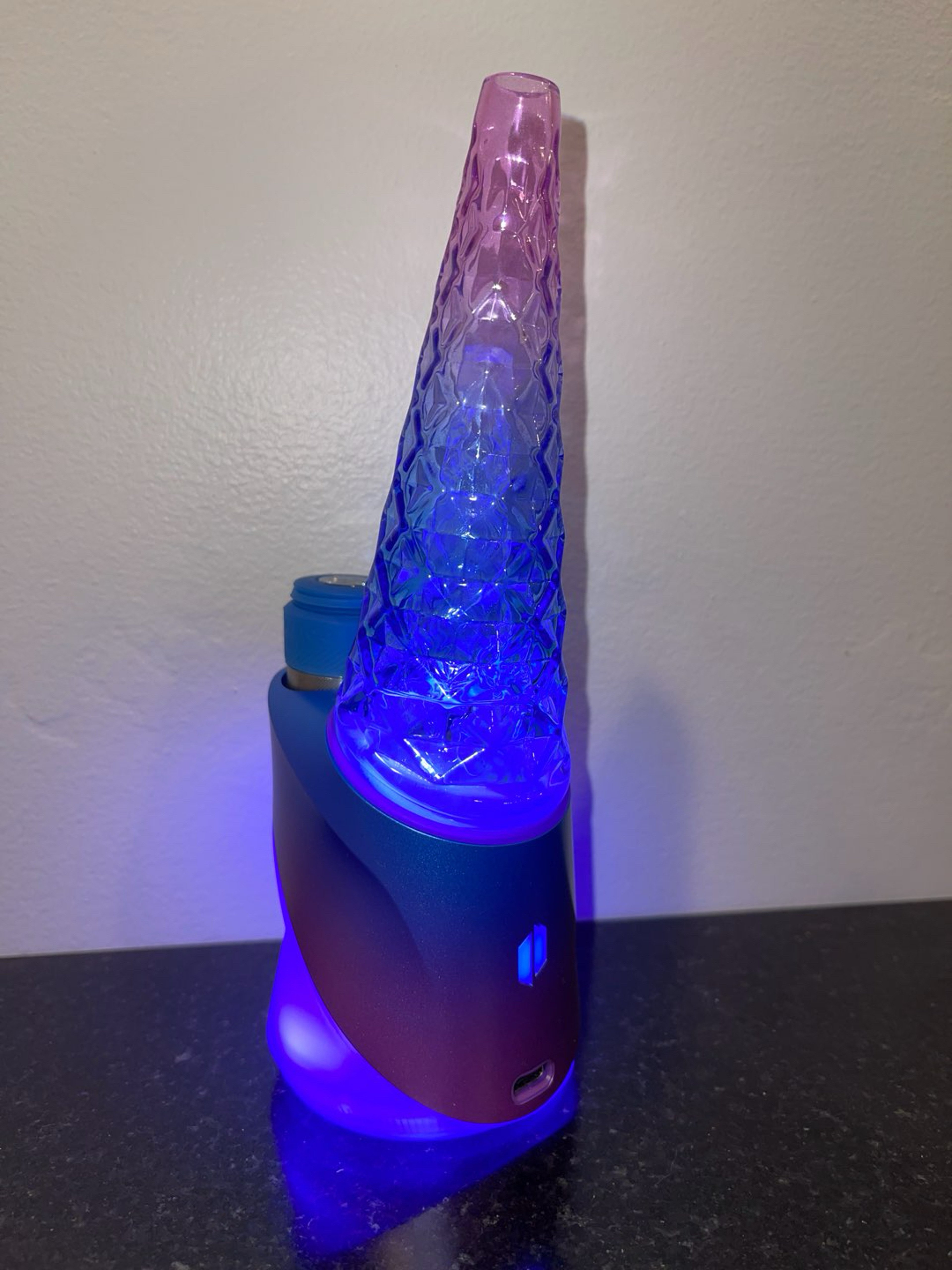 PuffCo Peak Pro Indiglow Limited Edition image 0