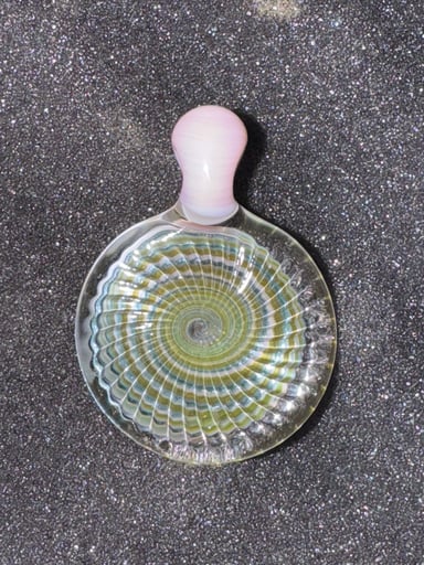 Preview pic of Pink vortex pendant