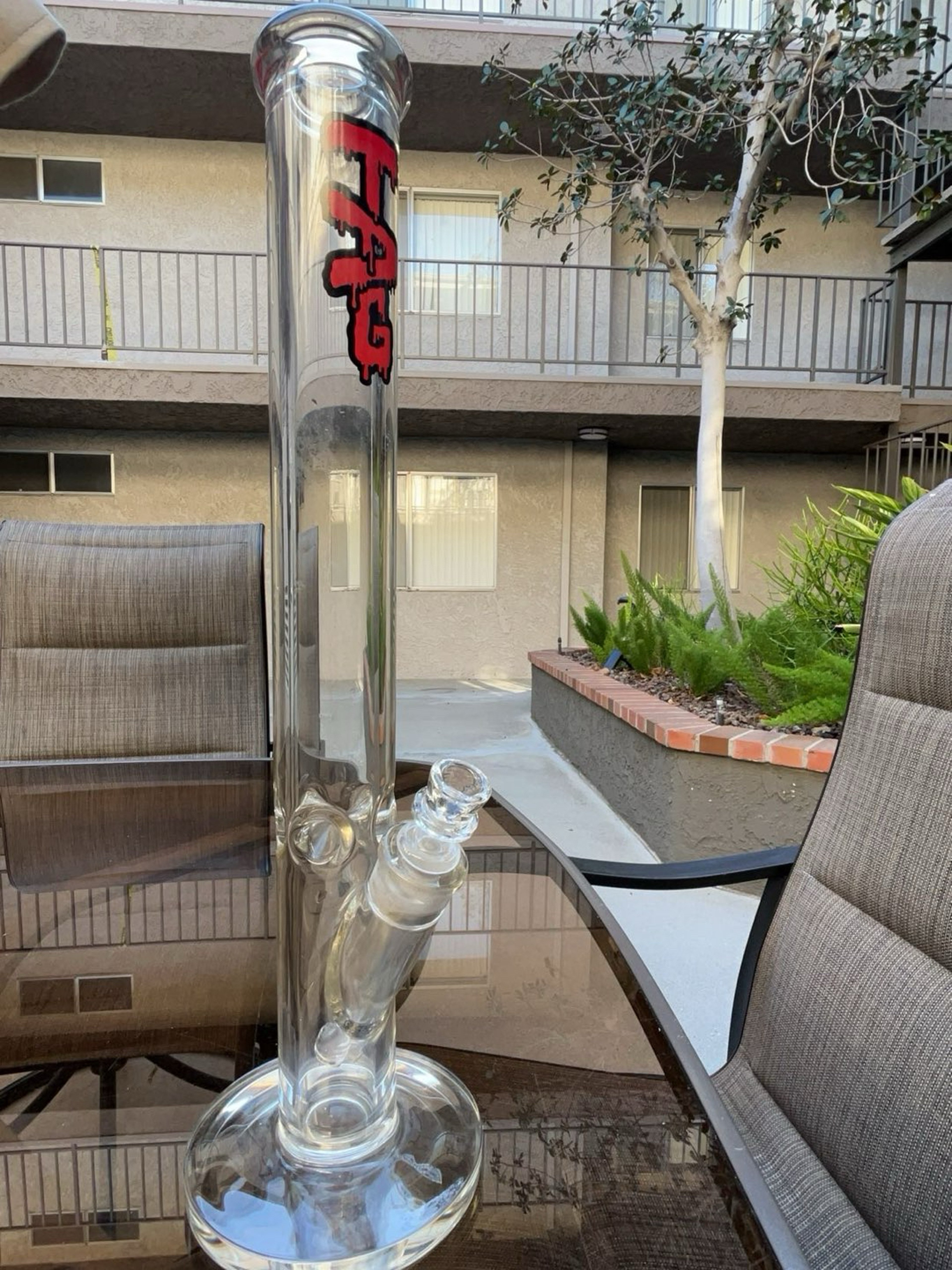 18” ThickAssGlass straight tube bong image 0