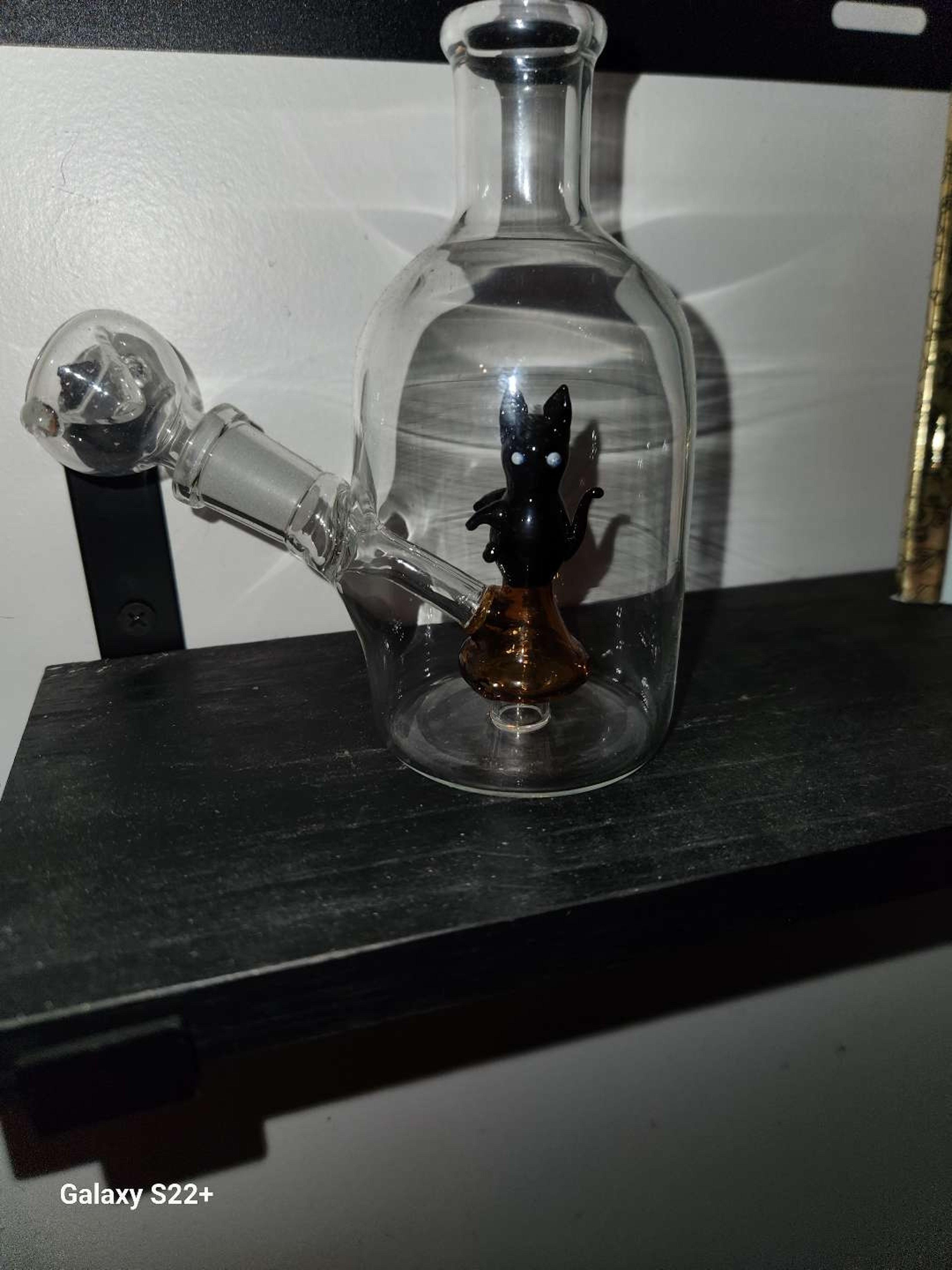 Preview pic of BLACK CAT BONG