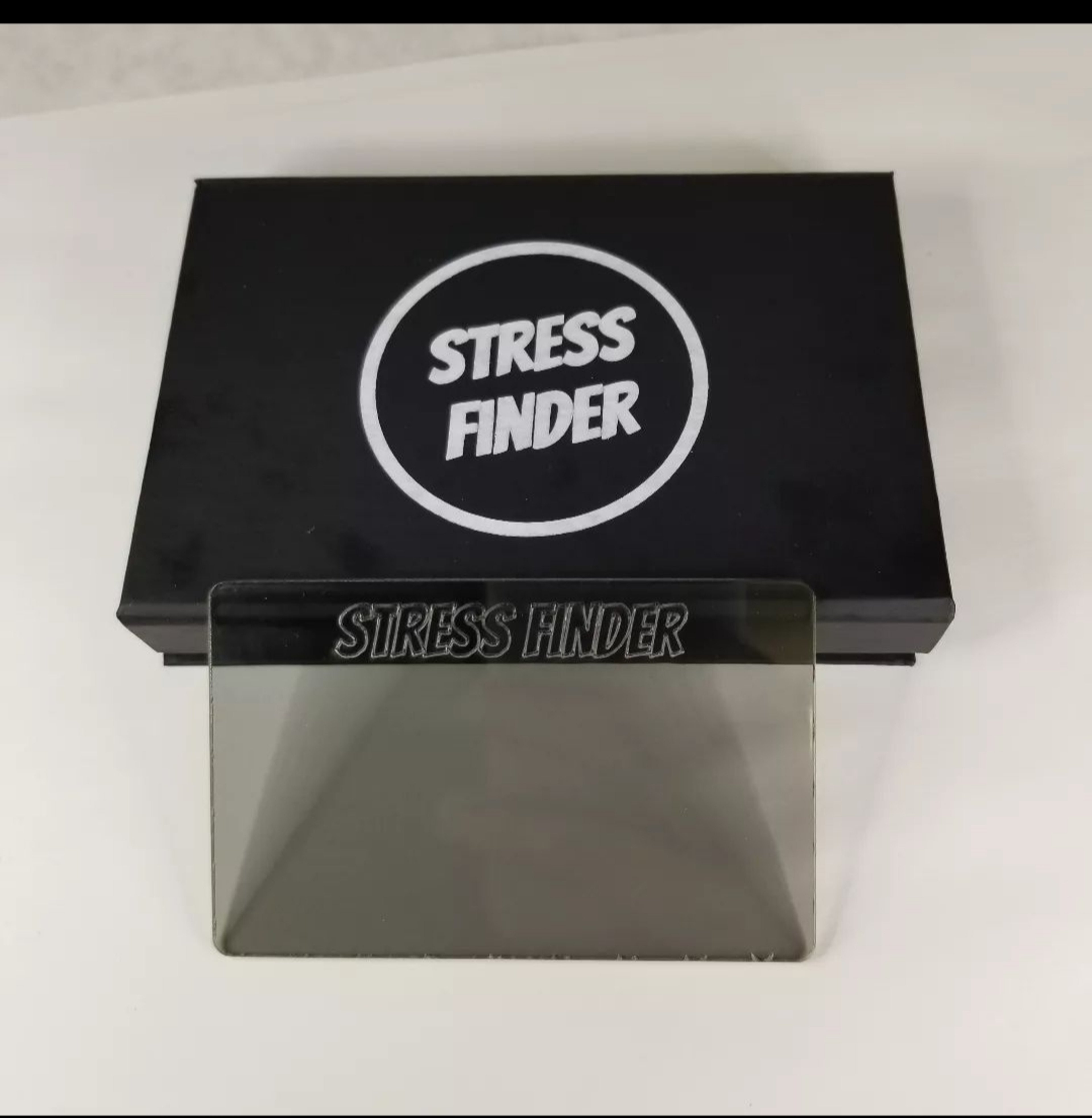 Preview pic of Stress Finder portable polariscope