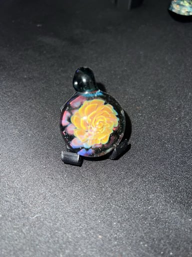 Preview pic of Flower pendent