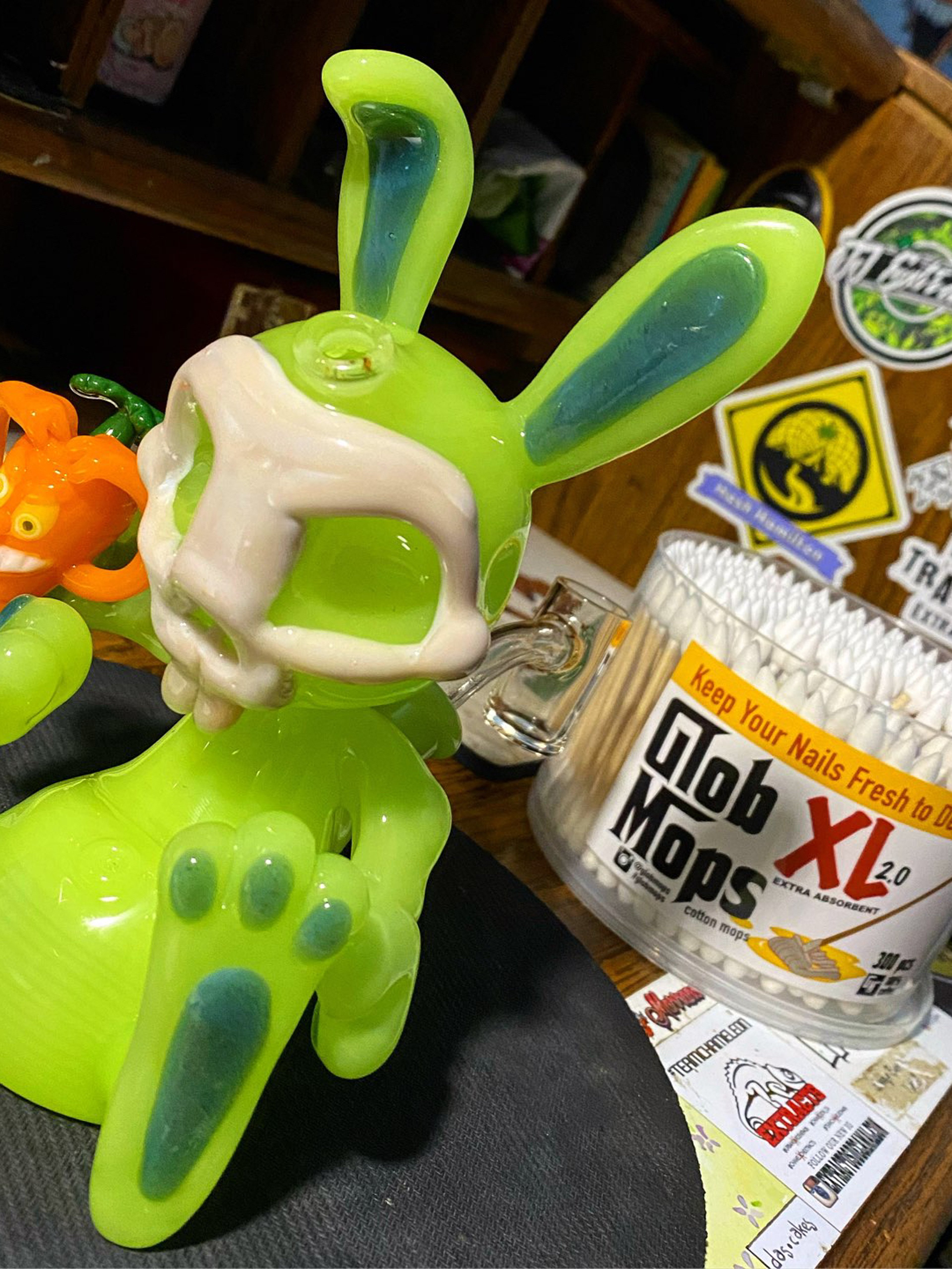 Preview pic of PorterGlass DeadBunny w/ Evil Carrot