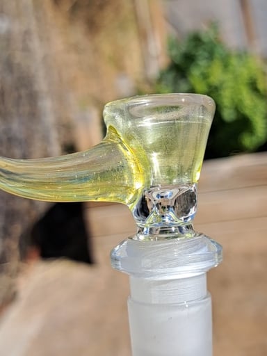 Preview pic of Yellow satin 14mm bowl