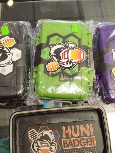 Preview pic of Huni Badger Kit