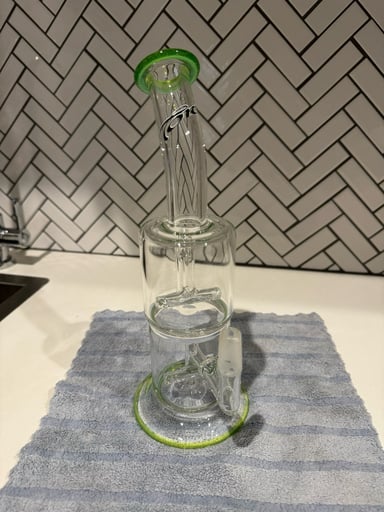 Preview pic of Toro rig slyme green