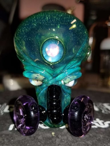 Preview pic of Upgrade glass reaver hammer pipe