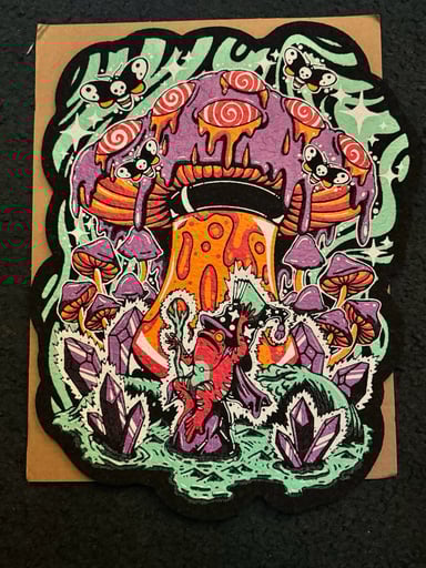 Preview pic of Lava shroom wizard LE:20 full uv glow by DMC