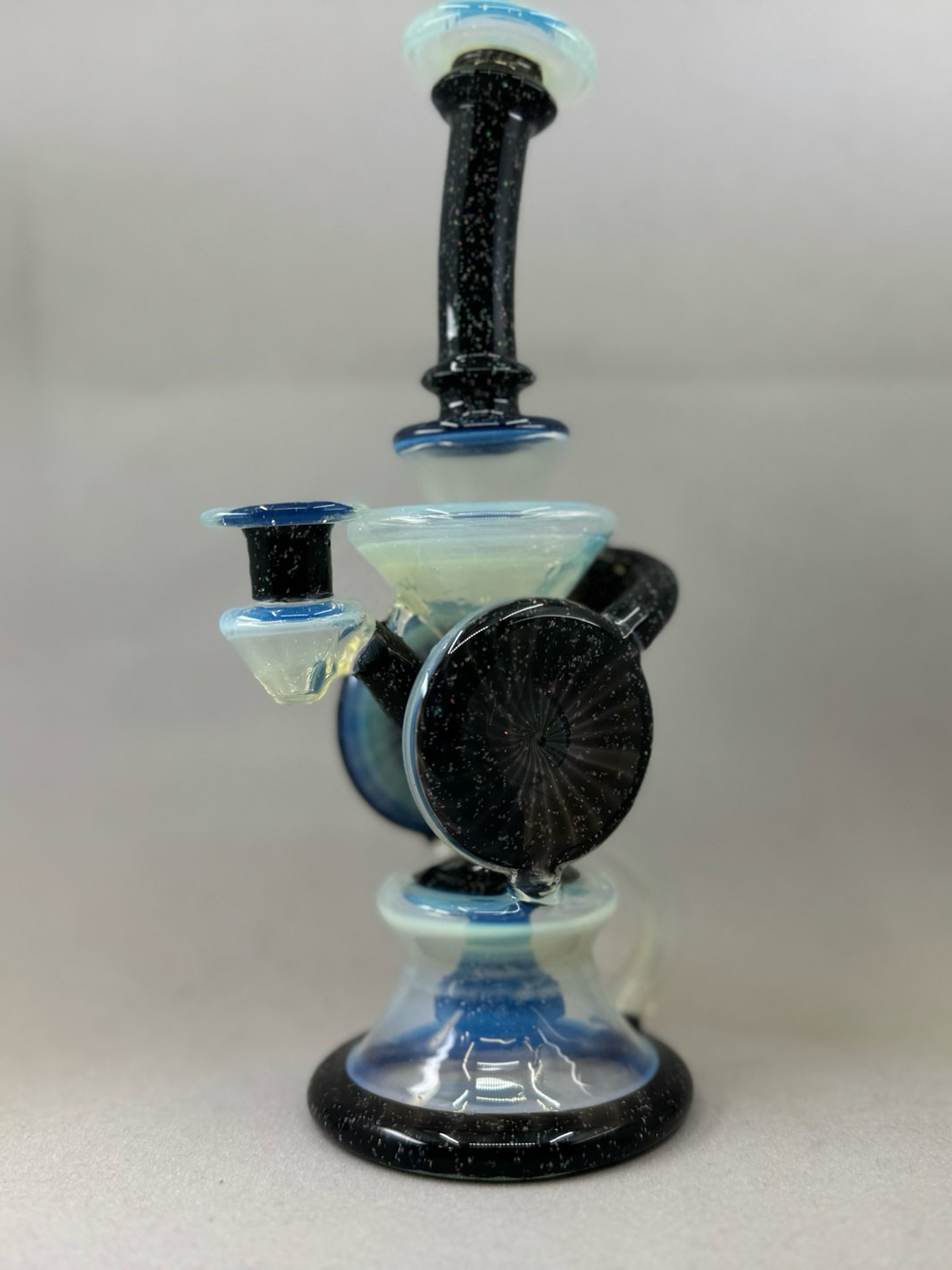 Preview pic of Shoulderworx Glass Double Puck Recycler