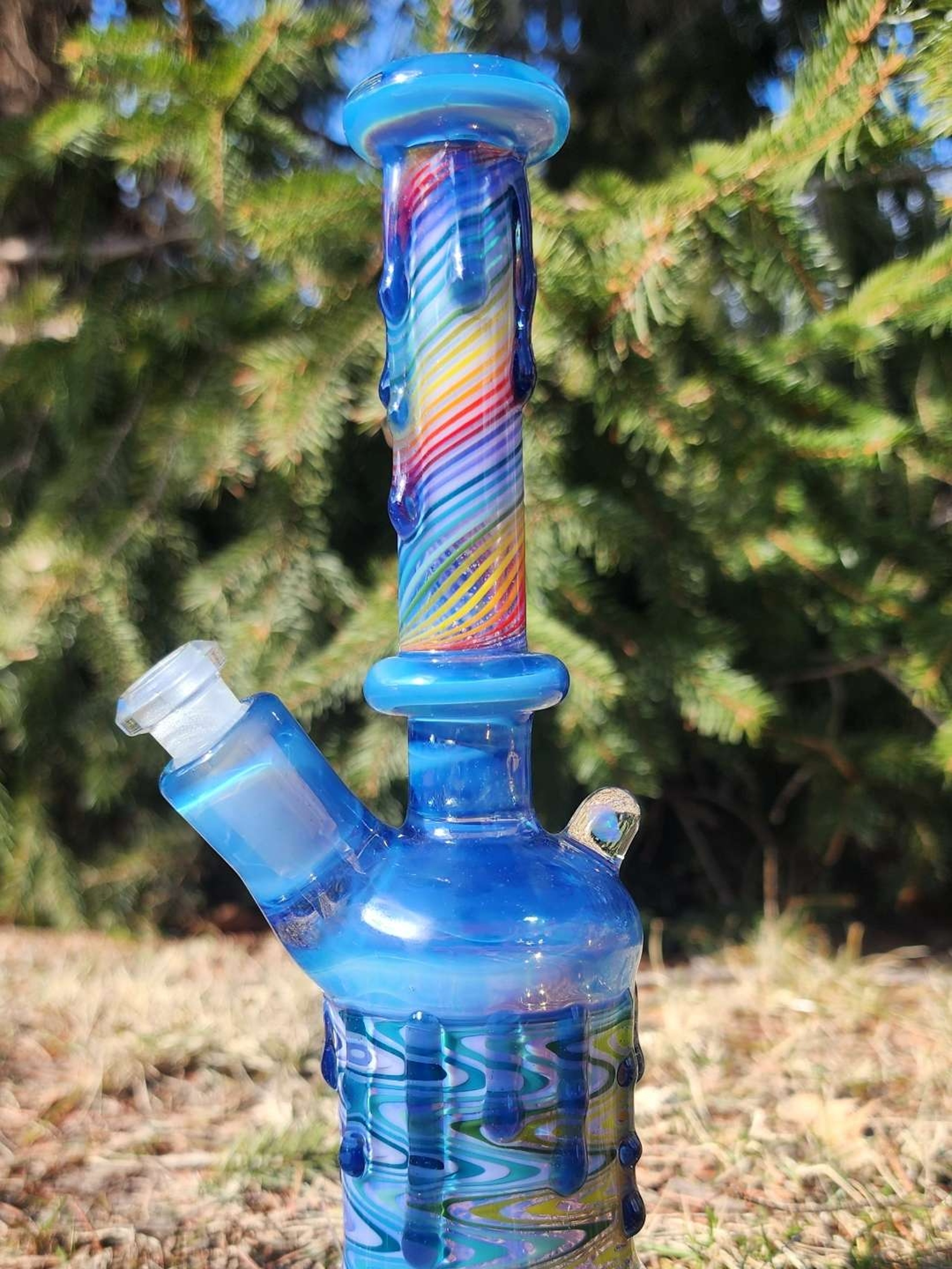 Preview pic of Psychedelic Blue Heady Rig with Opal