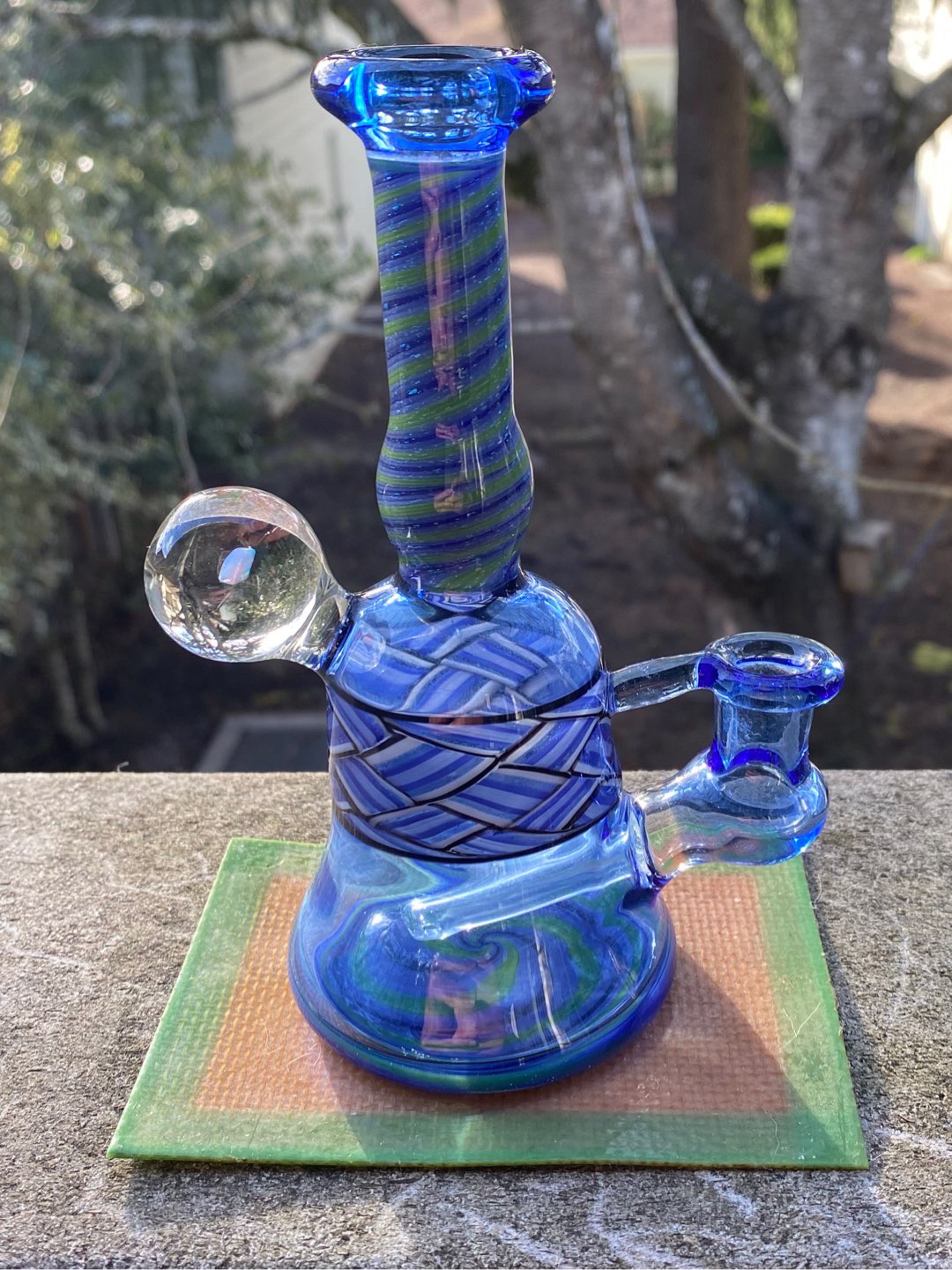 Preview pic of 2017 Matt C Glass 10mm Chipweave Rig in Blue Dream & Dichro
