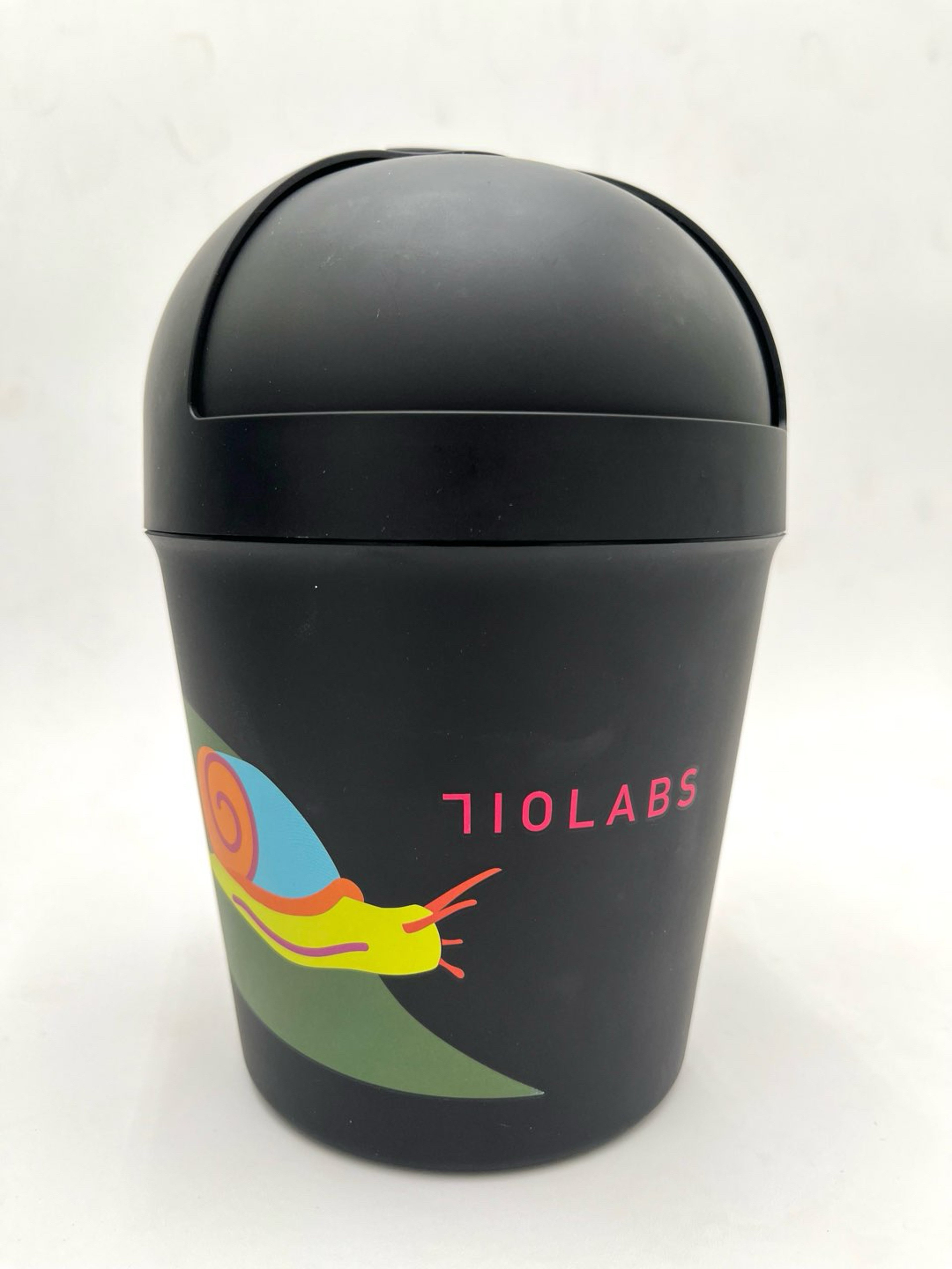 Preview pic of 710 LABS PERCY'S TRASH CAN 2ND EDITION (AUTOMATIC TRASH CAN)