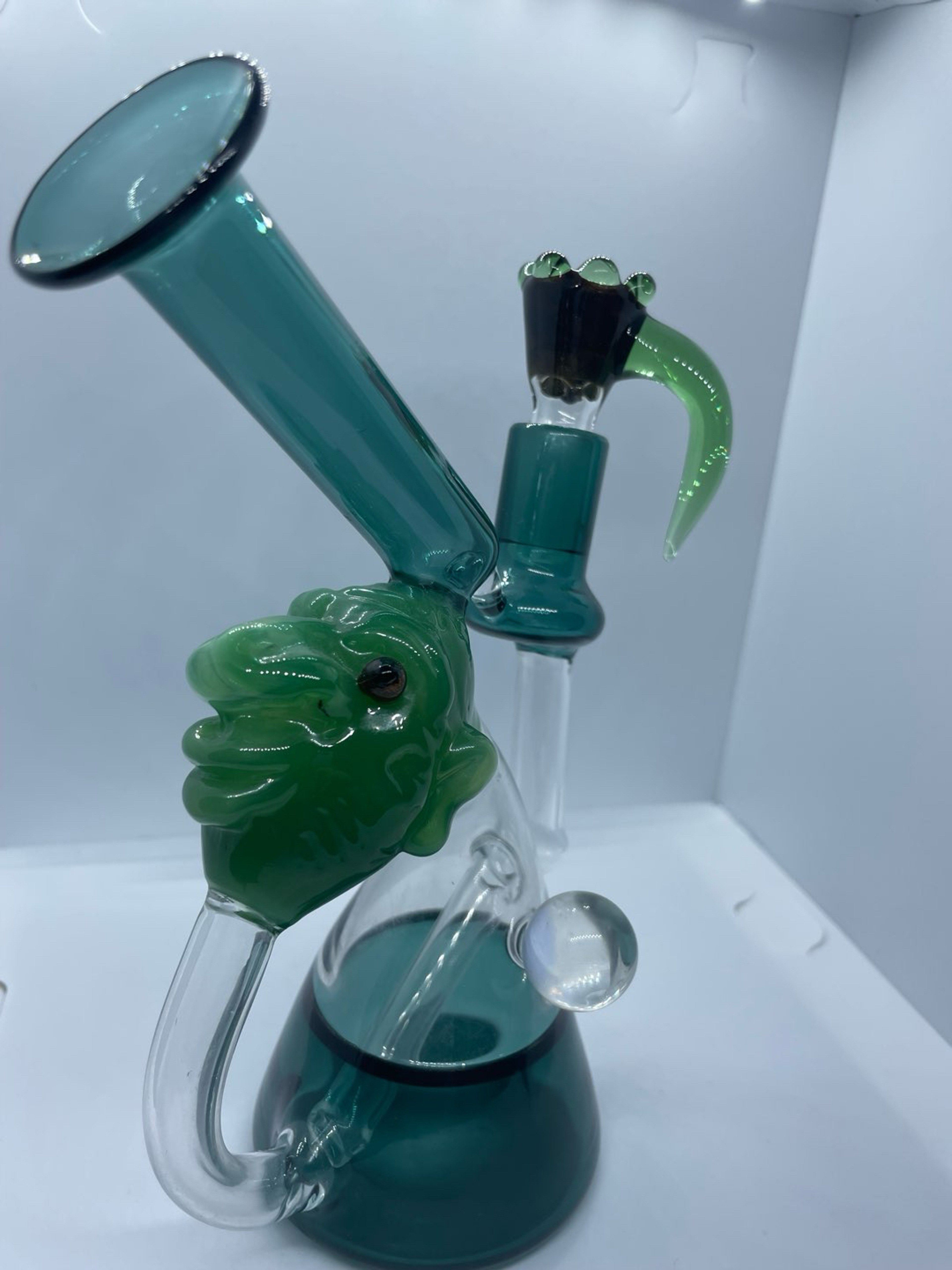 Preview pic of Handblown Goblin Bubbler + Matching 4 Hole 14mm Bowlpiece