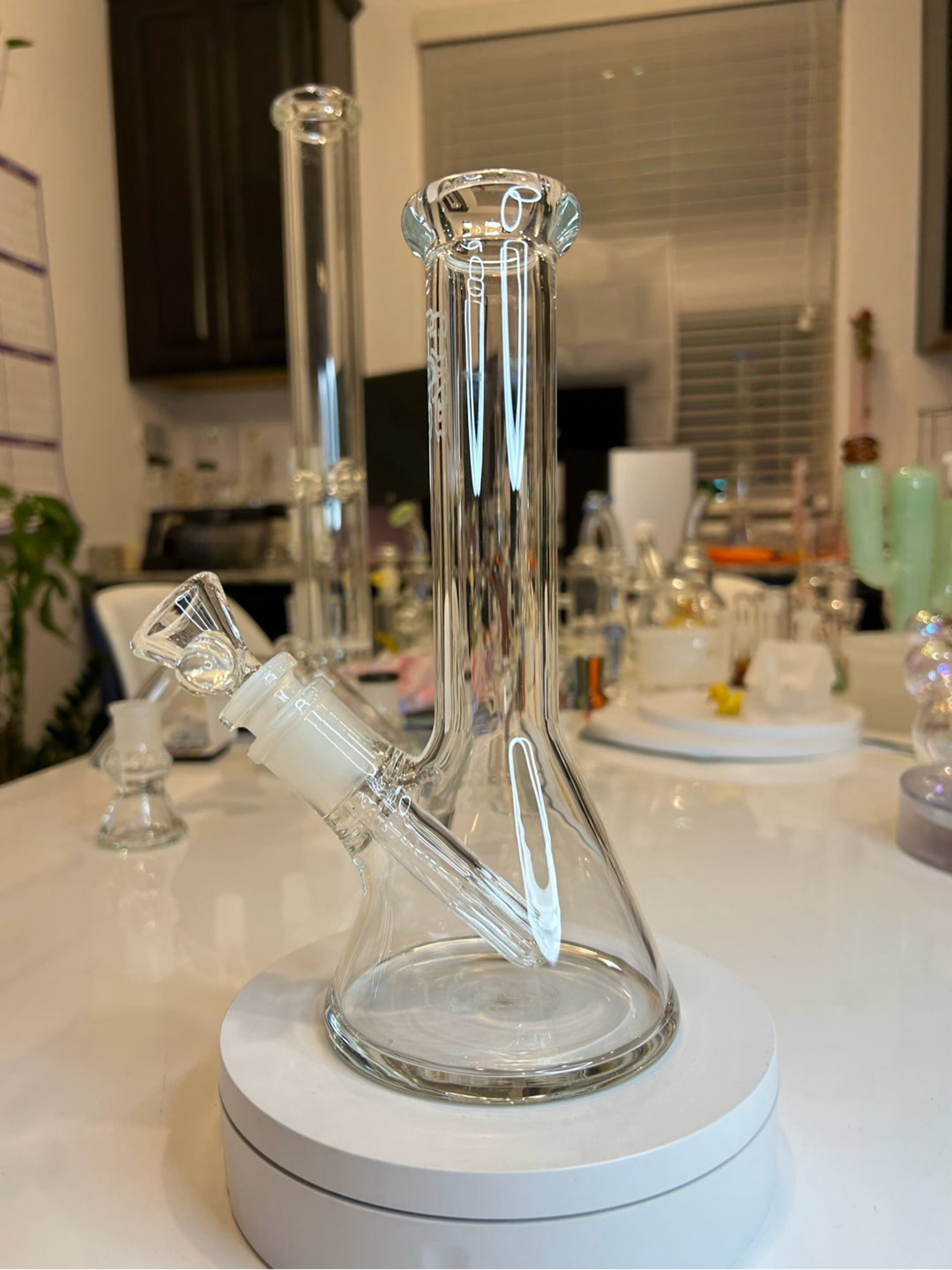 Preview pic of New 8” TAG Beaker 32x4MM