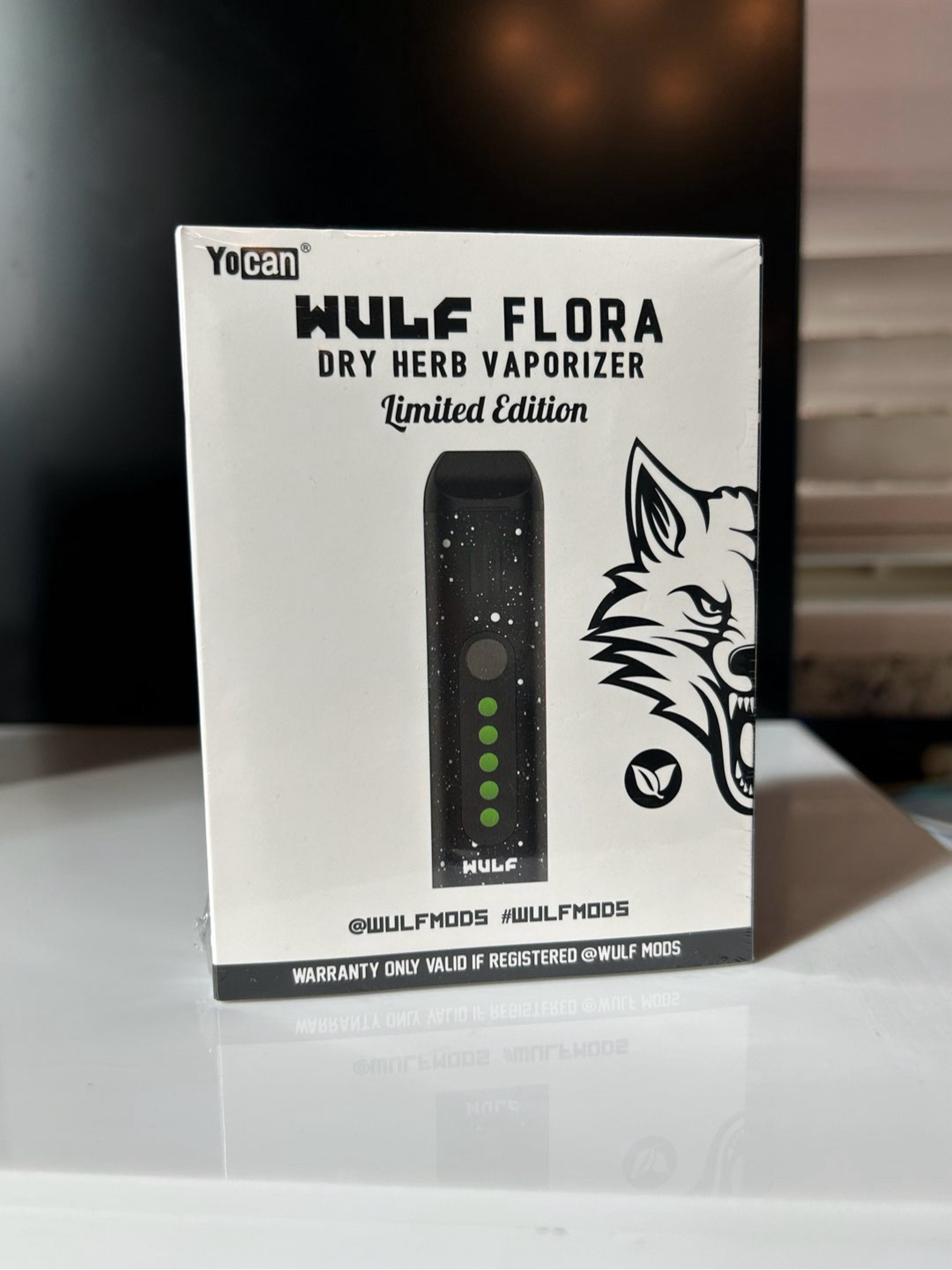 Preview pic of New Wulf Mods Flora Dry Herb Vape