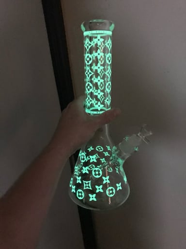 Preview pic of 9mm glow in the dark beaker