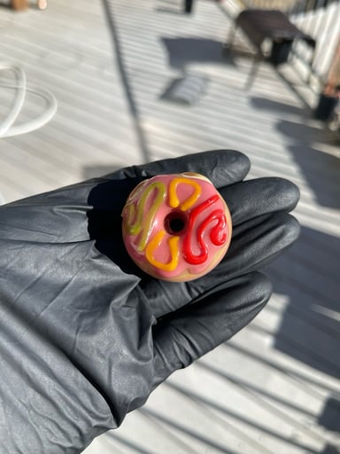 Preview pic of kgb donut pendy