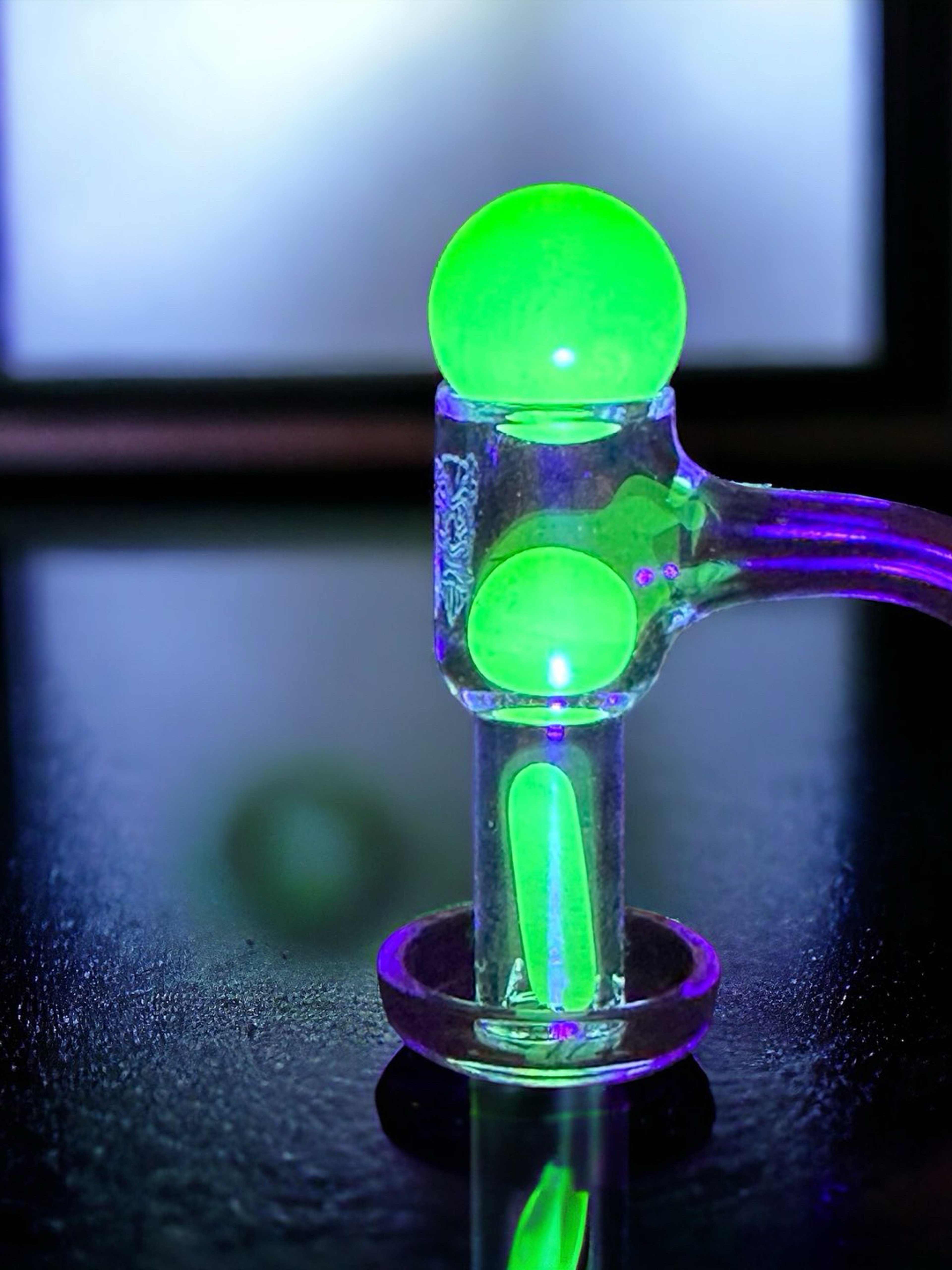 Preview pic of Electric Coconut UV Slurper Set