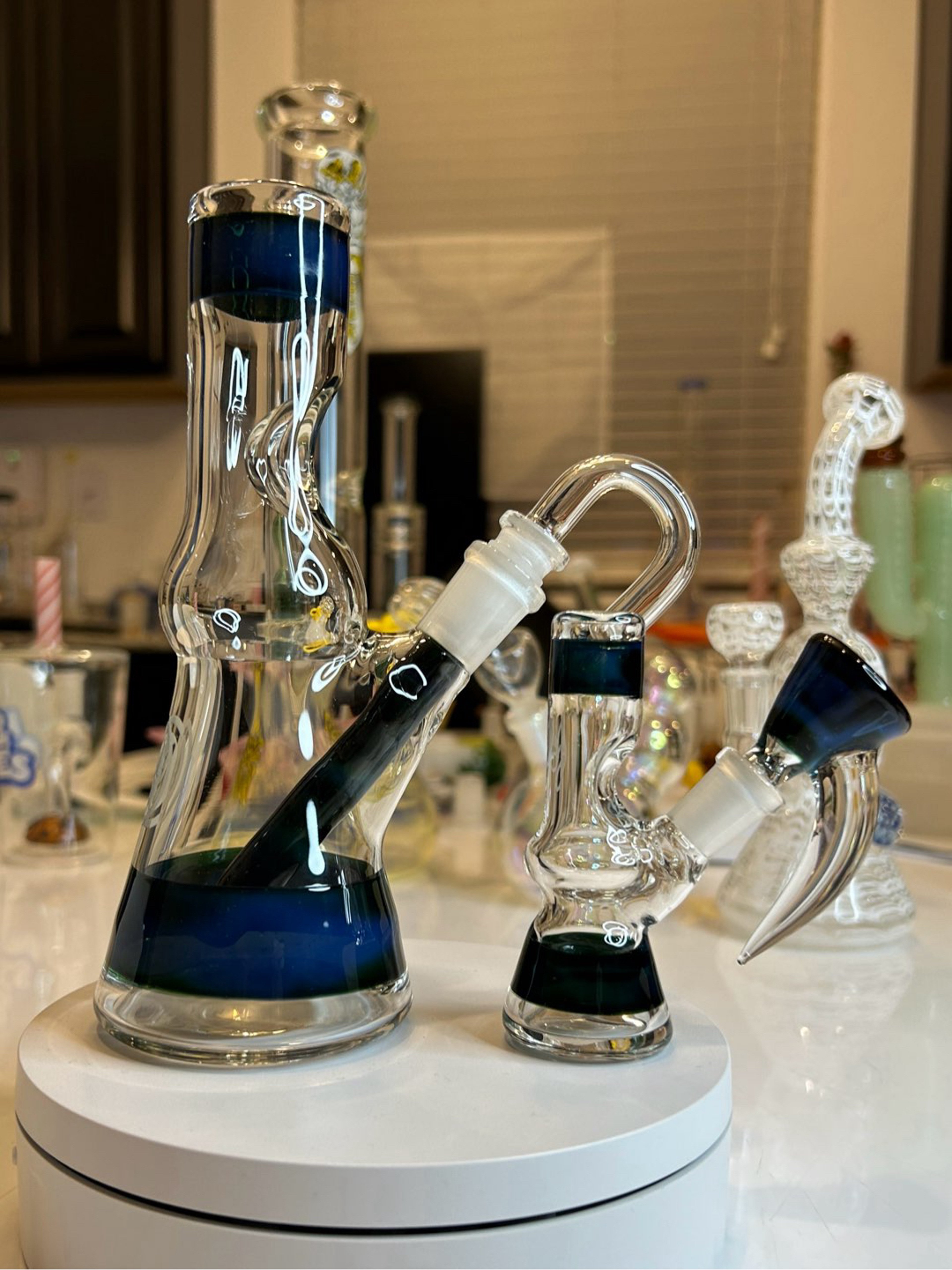 Preview pic of New 6.5” OJ Flame Mini Beaker W/Matching Ash Catcher