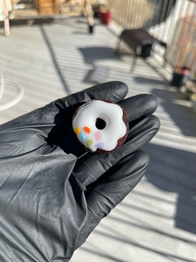 Preview pic of kgb donut pendy