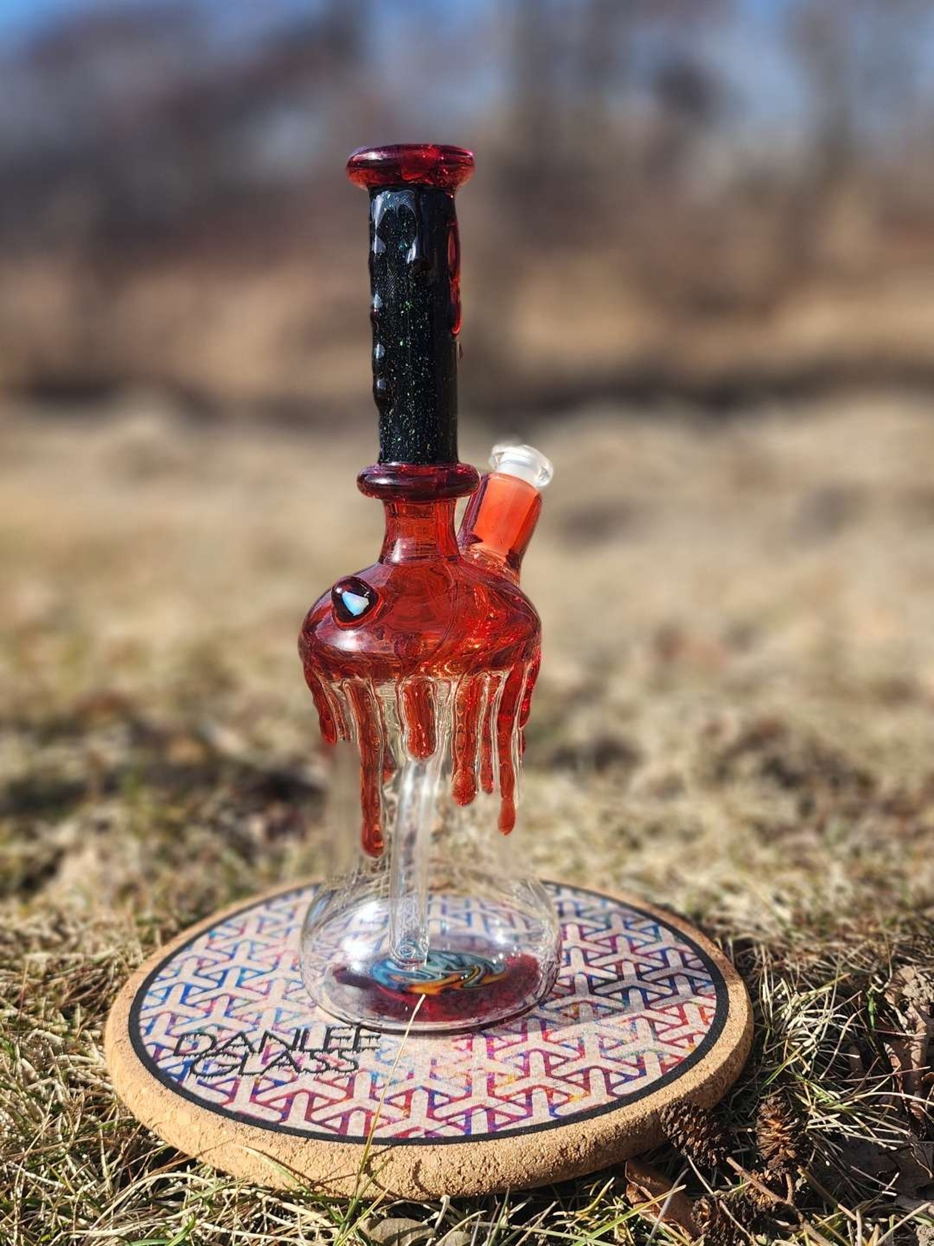 Preview pic of Red and Black Heady Rig With Opal